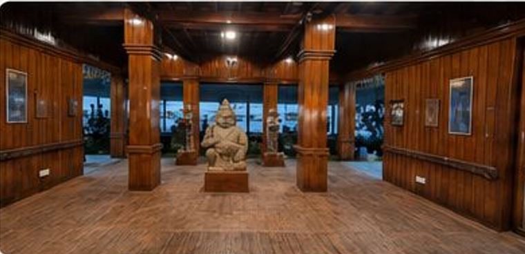 Padmanabhapuram Palace museum interior